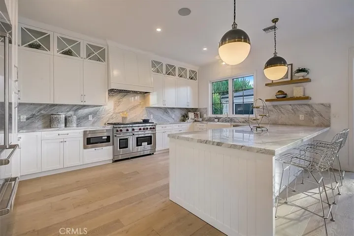 3513 Ashwood Avenue, Los Angeles, California 90066