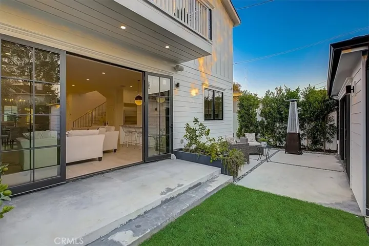3513 Ashwood Avenue, Los Angeles, California 90066