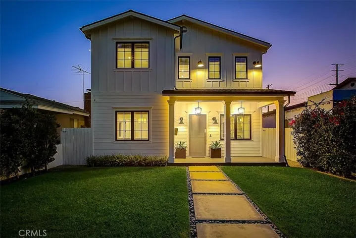 3513 Ashwood Avenue, Los Angeles, California 90066