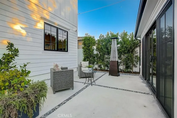 3513 Ashwood Avenue, Los Angeles, California 90066