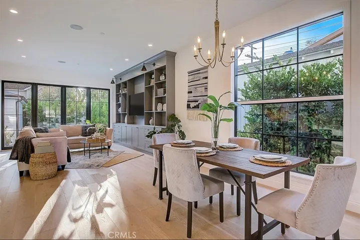 3513 Ashwood Avenue, Los Angeles, California 90066