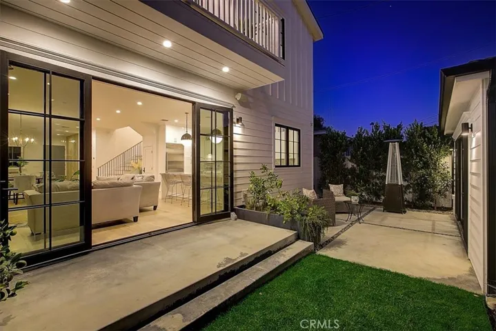3513 Ashwood Avenue, Los Angeles, California 90066