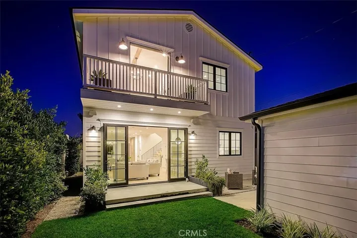 3513 Ashwood Avenue, Los Angeles, California 90066