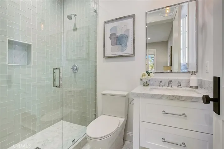 3513 Ashwood Avenue, Los Angeles, California 90066
