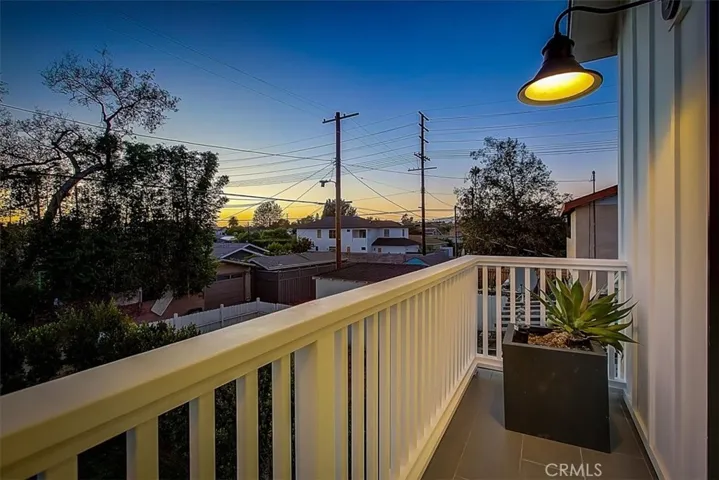 3513 Ashwood Avenue, Los Angeles, California 90066