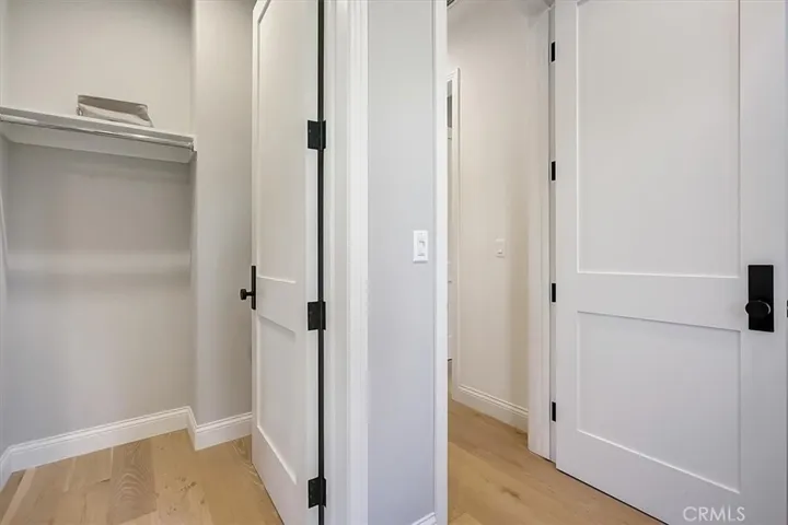 3513 Ashwood Avenue, Los Angeles, California 90066