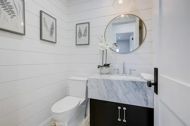 3513 Ashwood Avenue, Los Angeles, California 90066