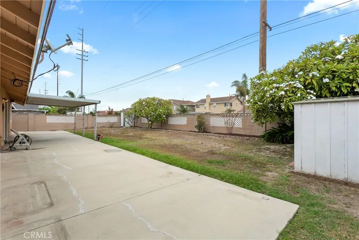 6252 Navajo Road, Westminster, California 92683
