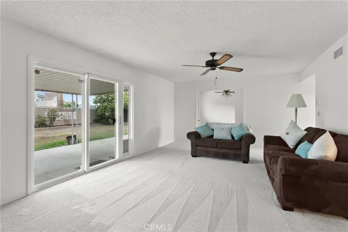 6252 Navajo Road, Westminster, California 92683