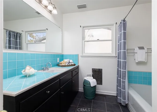 1910 N Towner Street, Santa Ana, California 92706
