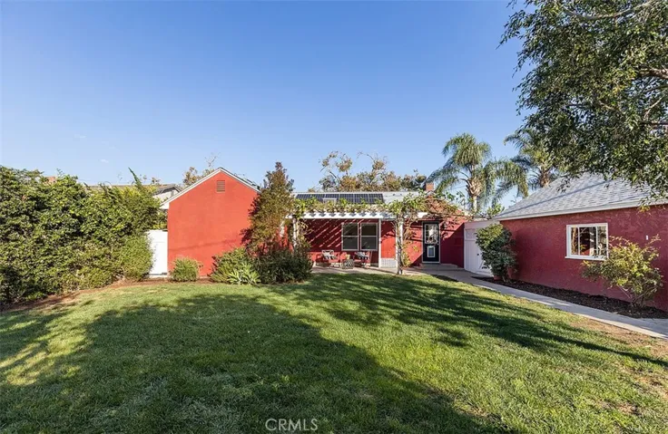 1910 N Towner Street, Santa Ana, California 92706