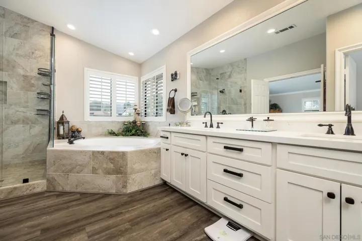 23952 Berryessa Ct, Ramona, California 92065
