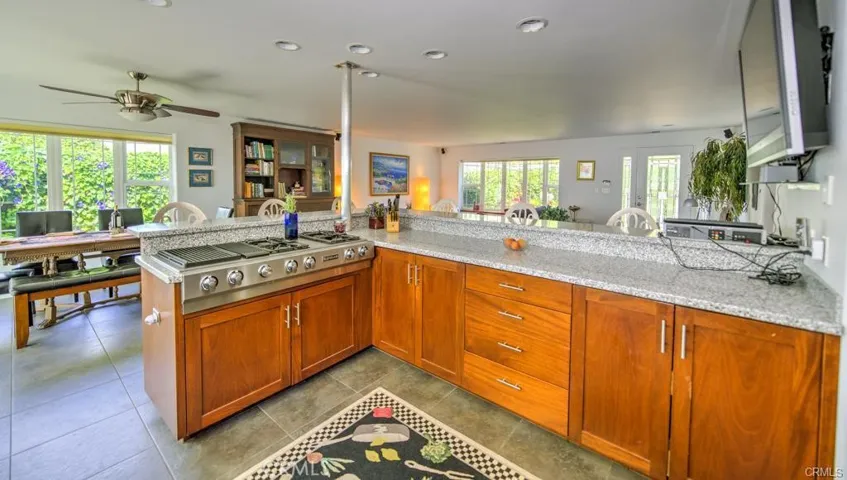 9505 Harbor Drive, Glenhaven, California 95443