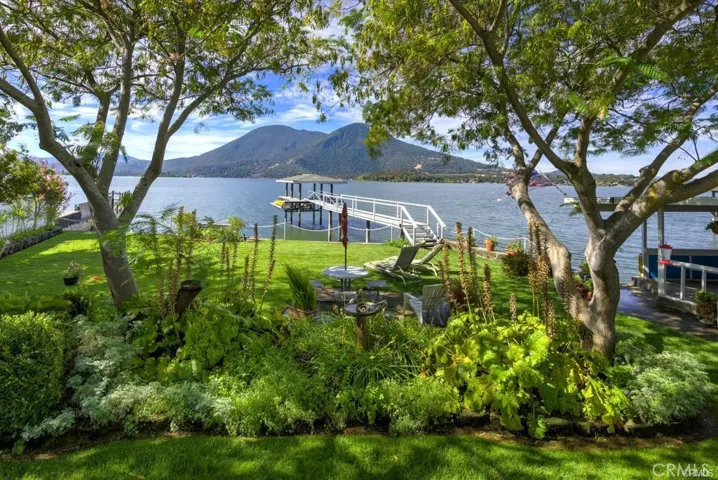 9505 Harbor Drive, Glenhaven, California 95443