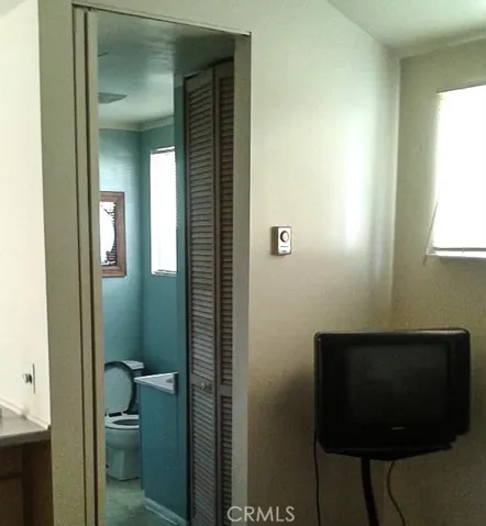 9505 Harbor Drive, Glenhaven, California 95443