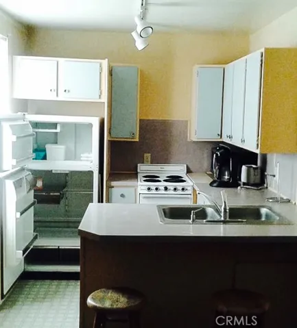 9505 Harbor Drive, Glenhaven, California 95443