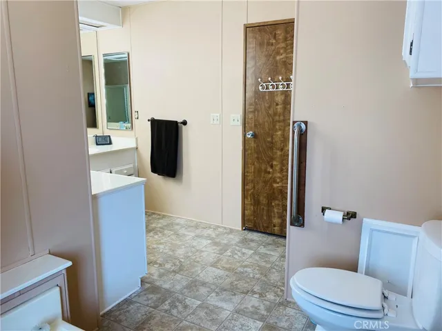 5001 W Florida 630, Hemet, California 92545