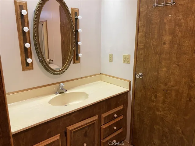 5001 W Florida 630, Hemet, California 92545