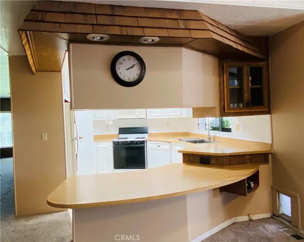 5001 W Florida 630, Hemet, California 92545