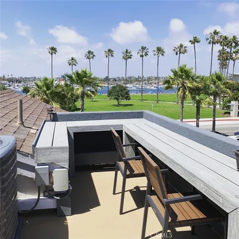 1713 W Balboa Boulevard A, Newport Beach, California 92663