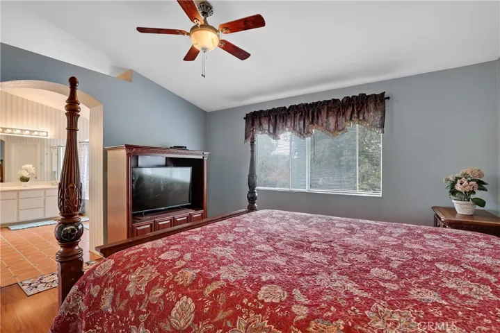 43163 Camino Caruna, Temecula, California 92592
