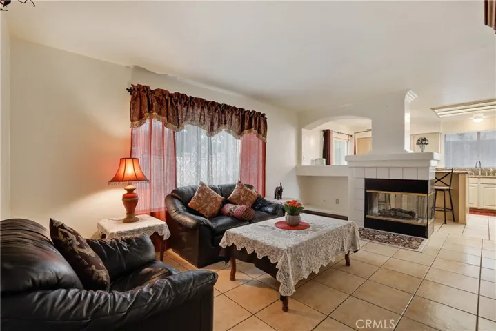 43163 Camino Caruna, Temecula, California 92592