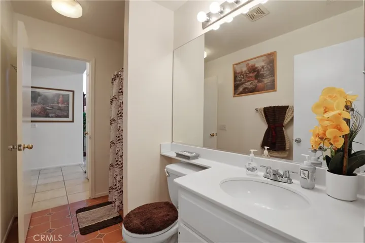 43163 Camino Caruna, Temecula, California 92592