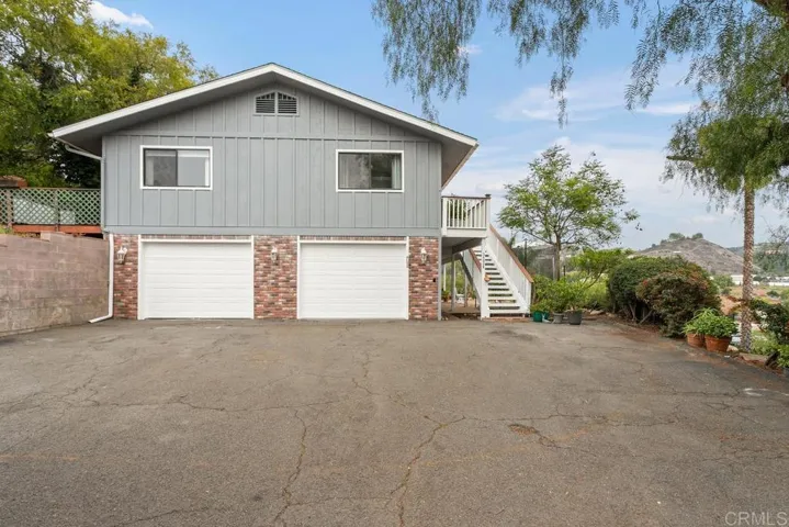 3226 Gopher Canyon Road, Vista, California 92084