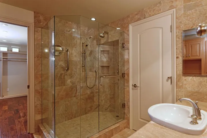 1001 Genter St 6b, La Jolla, California 92037