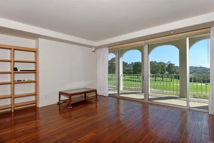 1001 Genter St 6b, La Jolla, California 92037
