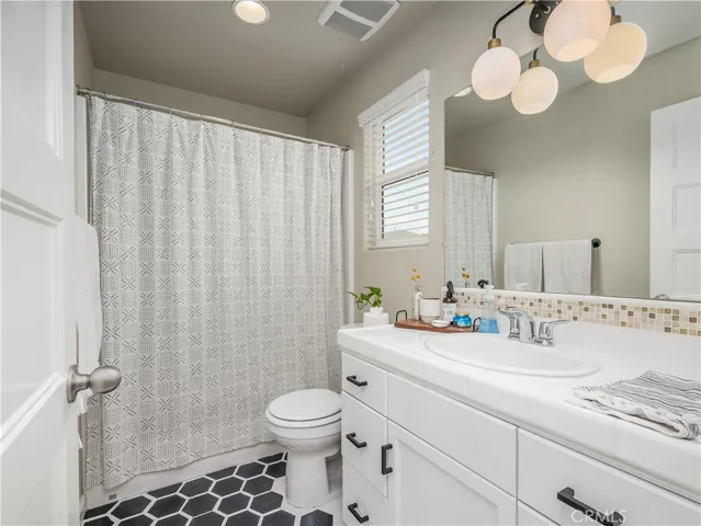 3532 Infusion Way, Clovis, California 93619