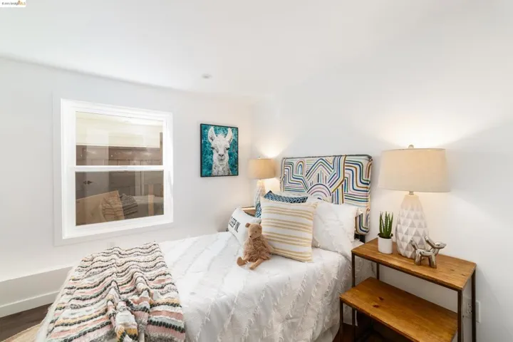 4551 Tompkins, Oakland, California 94619