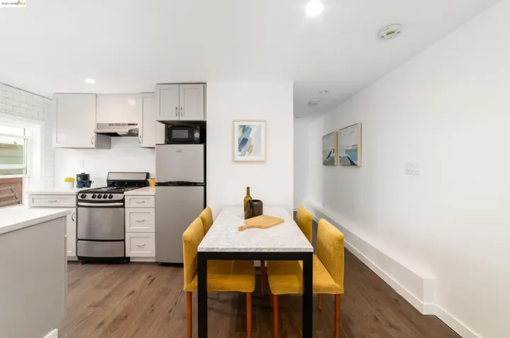 4551 Tompkins, Oakland, California 94619