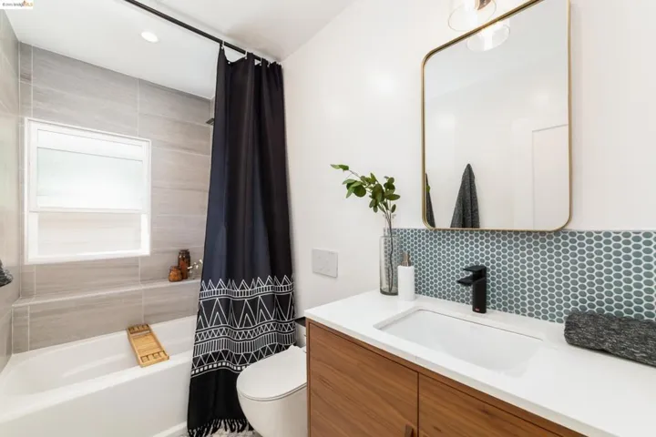 4551 Tompkins, Oakland, California 94619