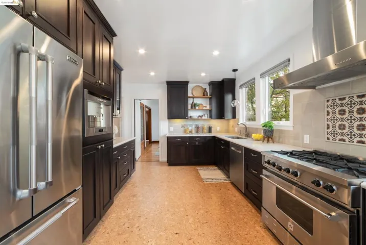 4551 Tompkins, Oakland, California 94619