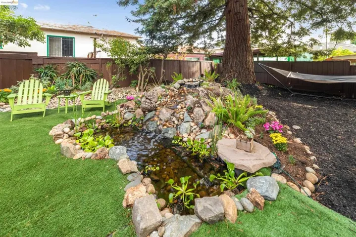 4551 Tompkins, Oakland, California 94619