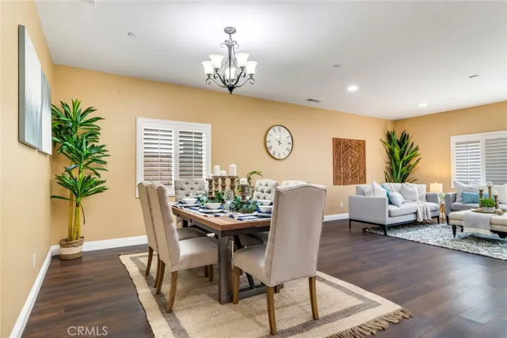 16760 Morning Dew Lane, Fontana, California 92336