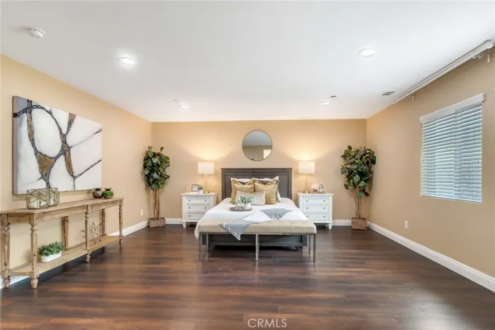 16760 Morning Dew Lane, Fontana, California 92336