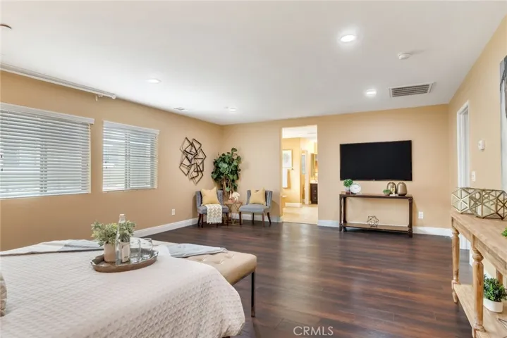 16760 Morning Dew Lane, Fontana, California 92336