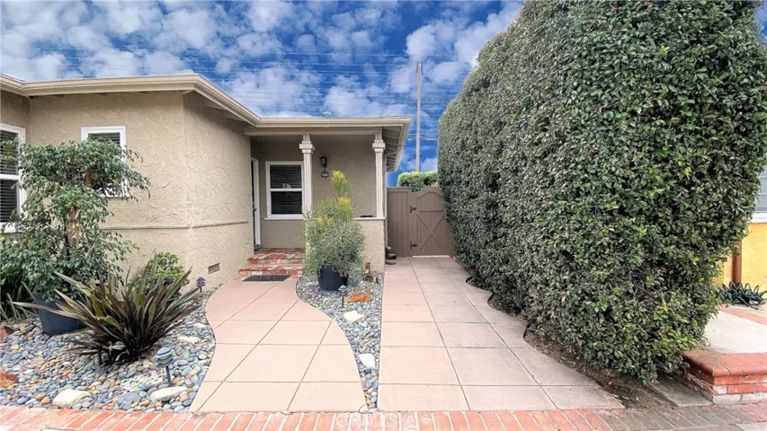 4018 W 177th Street, Torrance, California 90504