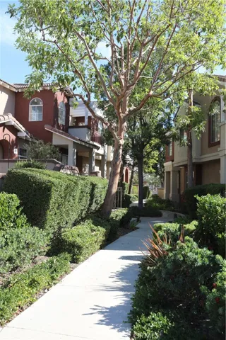 62 Mission Court, Lake Forest, California 92610