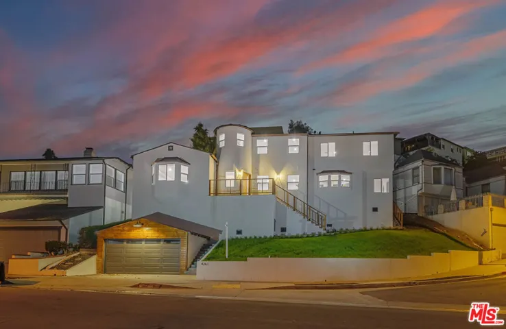 4261 Palmero Boulevard, Los Angeles, California 90008