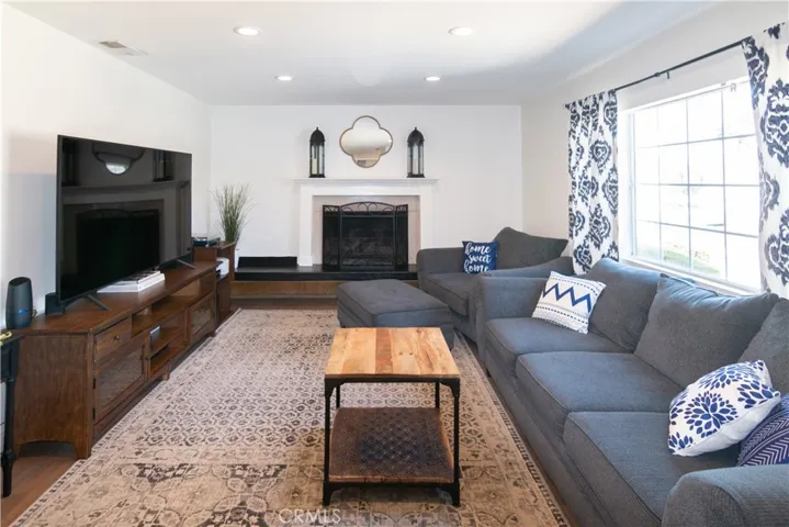 914 Sorock Drive, Torrance, California 90502