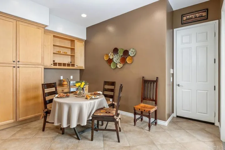 2998 W Bainbridge Road, San Diego, California 92106