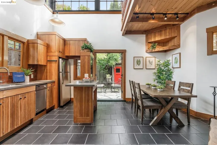 2016 Delaware Street A, Berkeley, California 94709