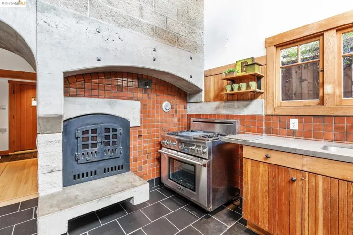2016 Delaware Street A, Berkeley, California 94709