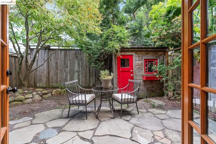 2016 Delaware Street A, Berkeley, California 94709