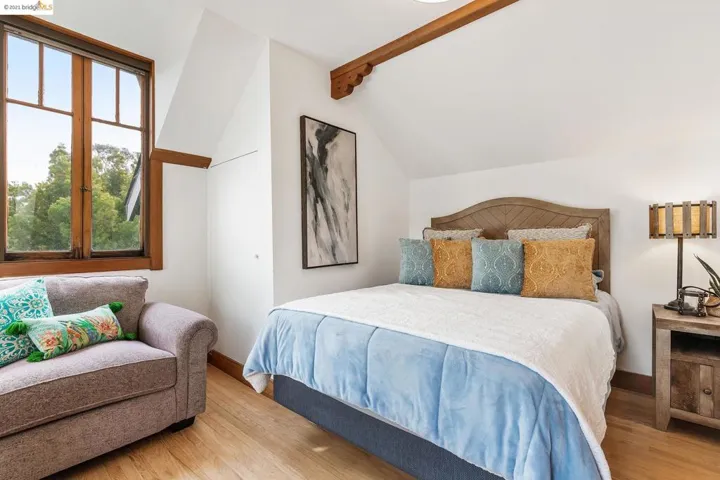 2016 Delaware Street A, Berkeley, California 94709