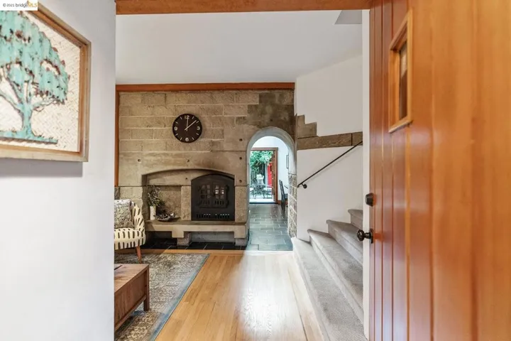 2016 Delaware Street A, Berkeley, California 94709