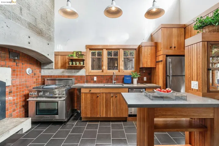 2016 Delaware Street A, Berkeley, California 94709